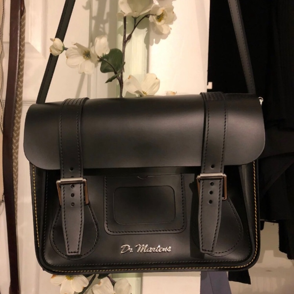 Dr Martens Strap bag